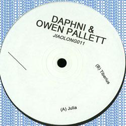 Daphni & Owen Pallett, Julia / Tiberius